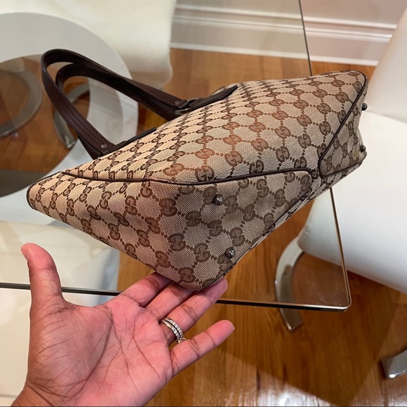 Gucci bag 💯% authentic!! - Picture 5 of 16